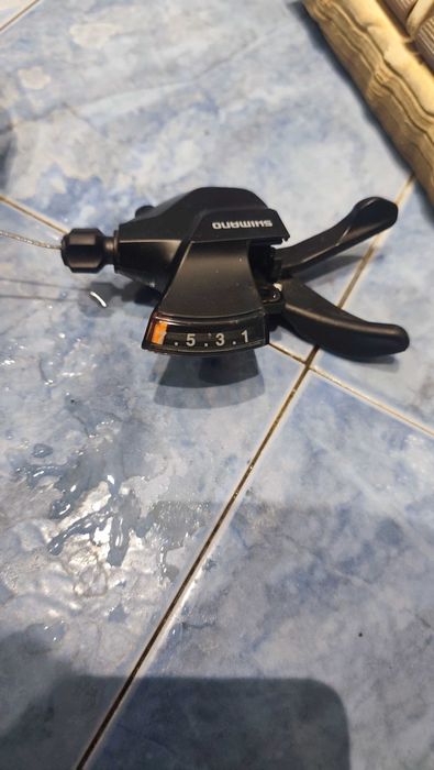 КОМАНДА дясна SHIMANO SL-M315 ALTUS 7S за колело