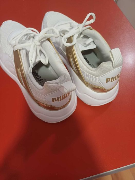 Pantofi sport Puma