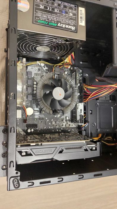 Системный блок для работы и игр