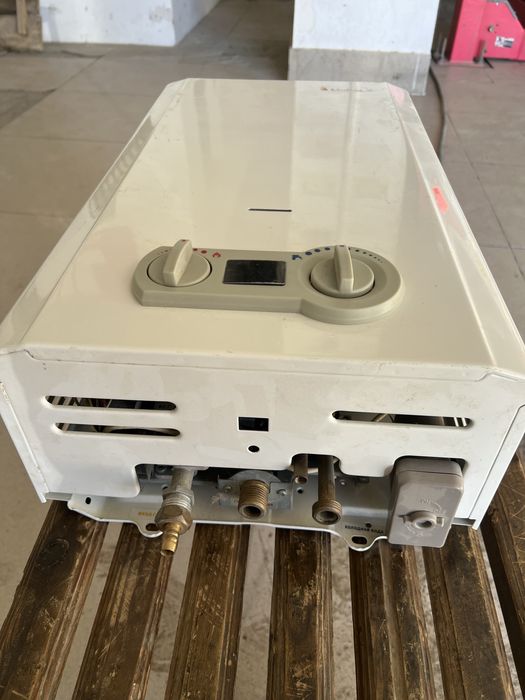 Водонагреватель Hubert