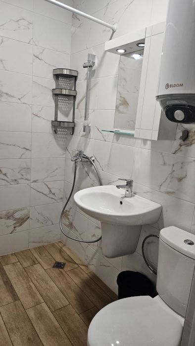 Дава се под наем Двустаен апартамент в Варна, Бриз - 55 кв.м за 408 € - Снимка #4