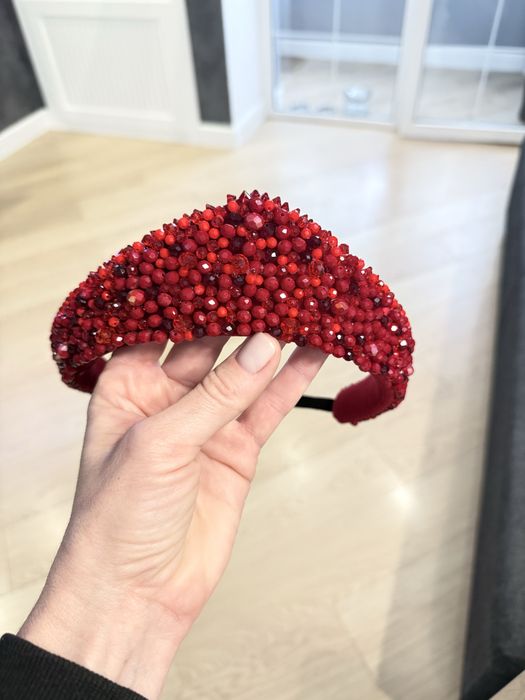 Кокошник русский  со  стразами и платье