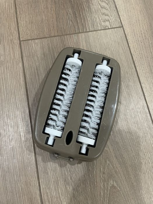 Отдам даром щетку для ковра