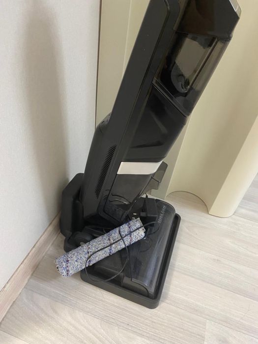 Пылесос melia в отличном состояний