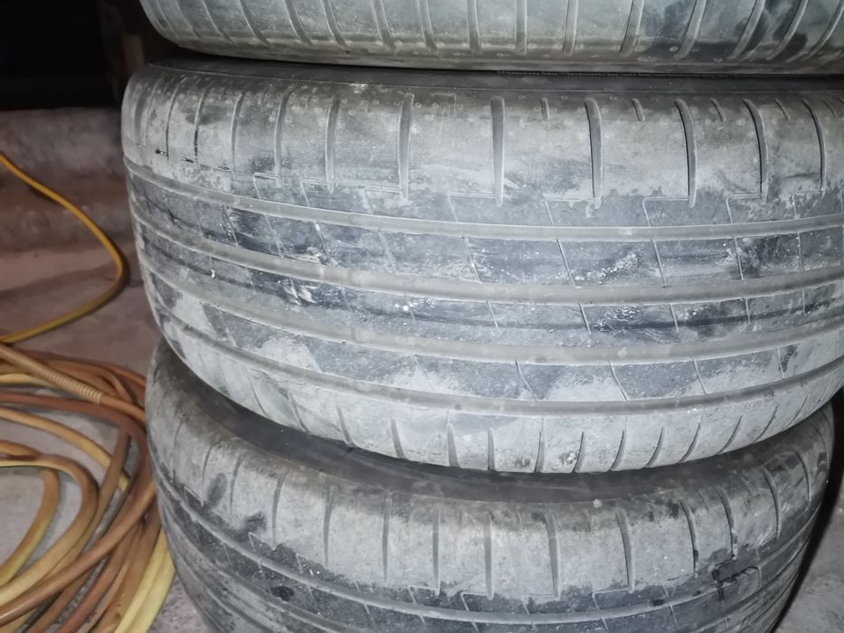 Гуми Pirelli P Zero235/45/R18