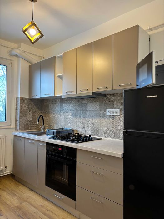 Inchiriez apartament 2 camere Astra - Cometei