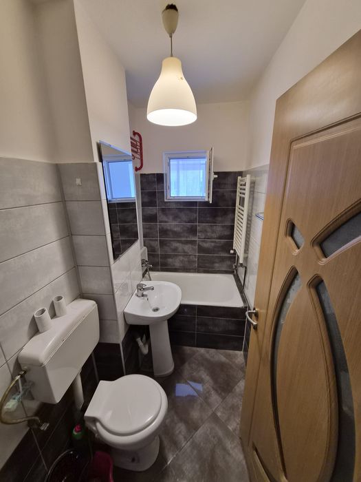 Apartament de inchiriat