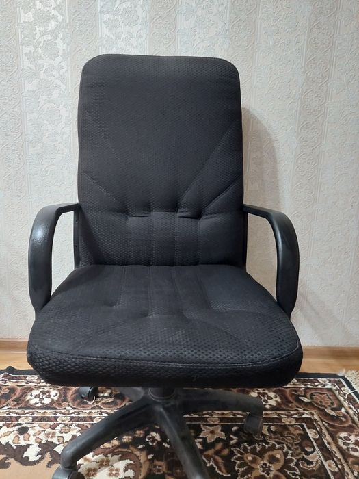 Компьютерное кресло