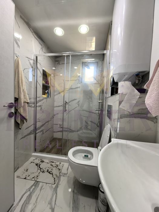 Дава се под наем Тристаен апартамент в Варна, Възраждане 1 - 90 кв.м за 765 € - Снимка #9