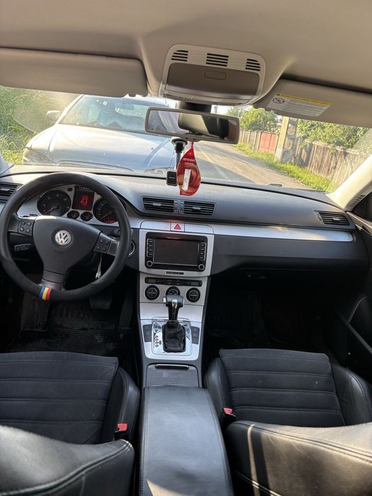 VOLKSWAGEN Passat 0 — imagine 4