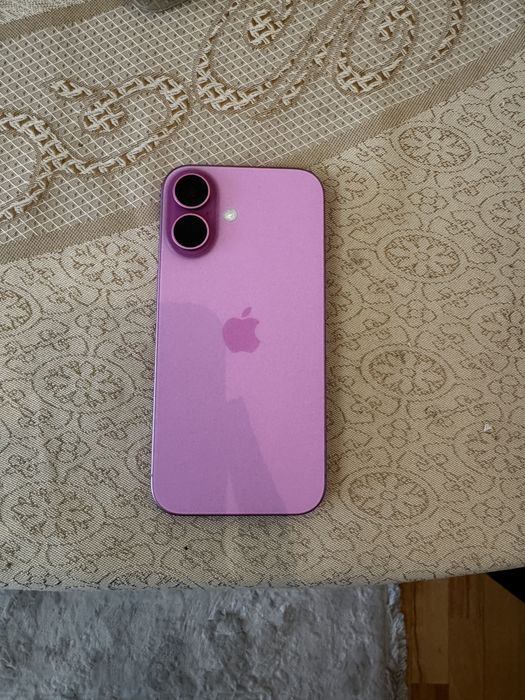 Iphone 16 128 гб 90%