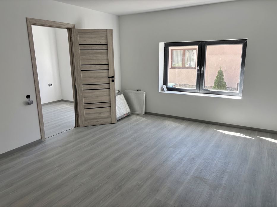 Casa 4 camere , 150 mp utili +Curte 210 mp.Zona||Lupeni