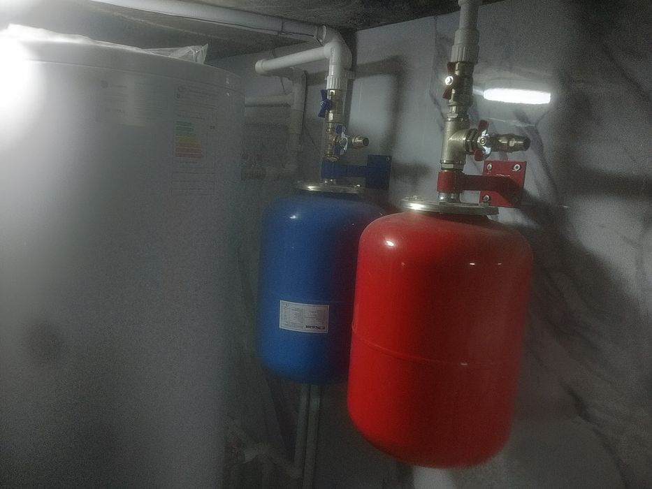 Опытный сантехник