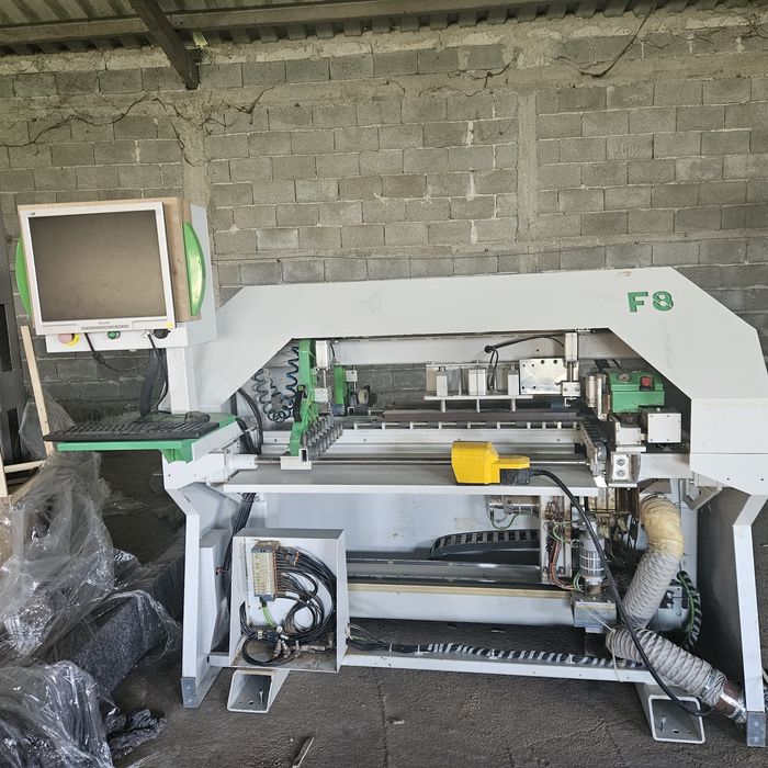 CNC пробивна машина Hirtz F8