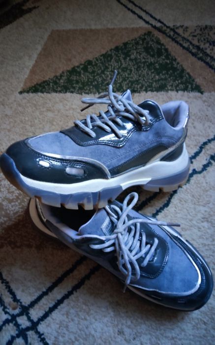 Кроссовки 39 размер