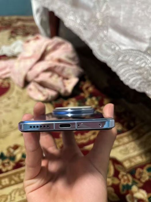 Продам Vivo x 200 pro