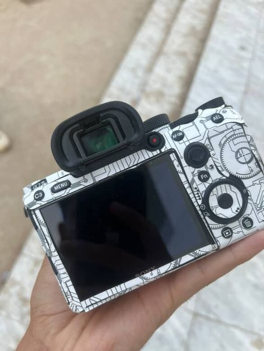 Sony a7 mark 3 sotiladi