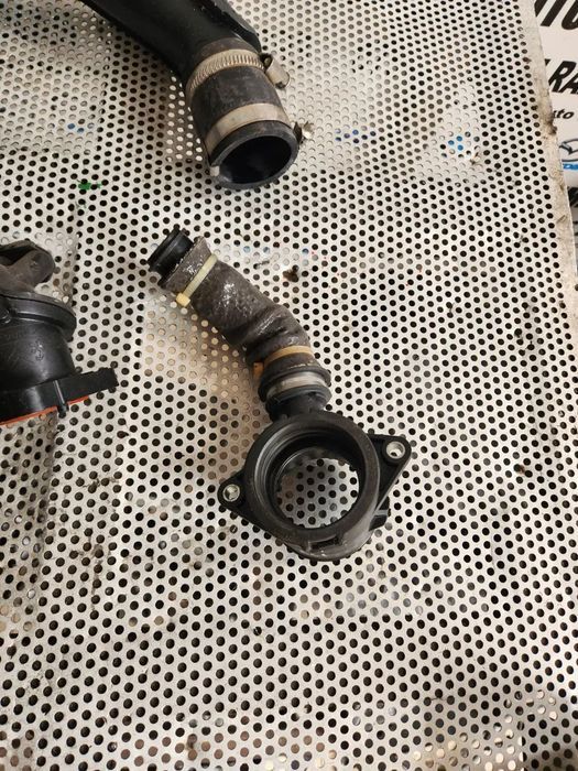 Furtun Conducta Tub Intercooler Turbo Turbina Peugeot 308 508 3008 5008 Ford Kuga Fiesta Focus Etc.