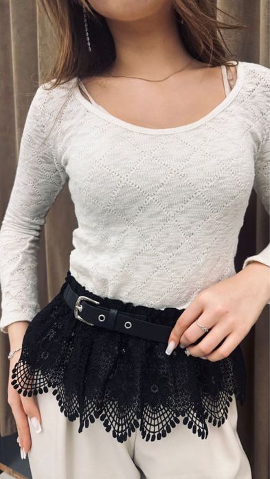 Набор кружевных аксессуаров