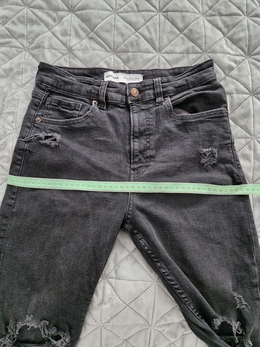 Blugi negri baieti- Bershka