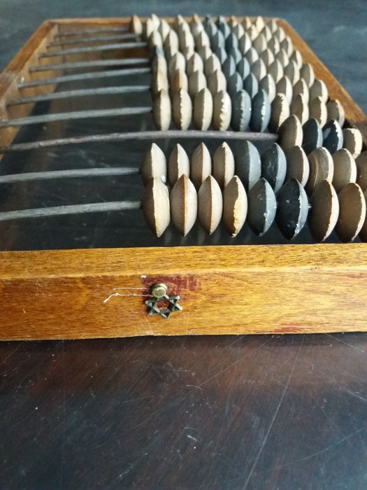 Счеты антикварные