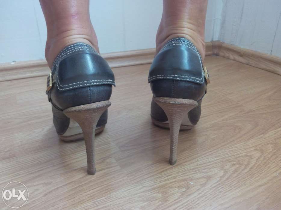 Pantofi de dama superbi