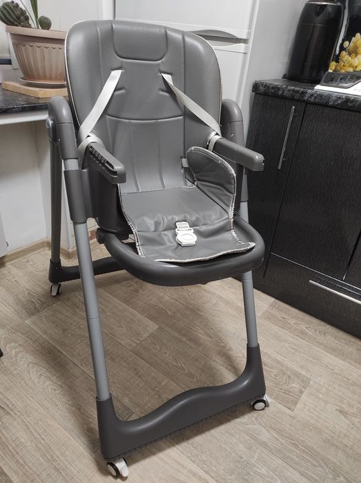 Продам стульчик для кормления