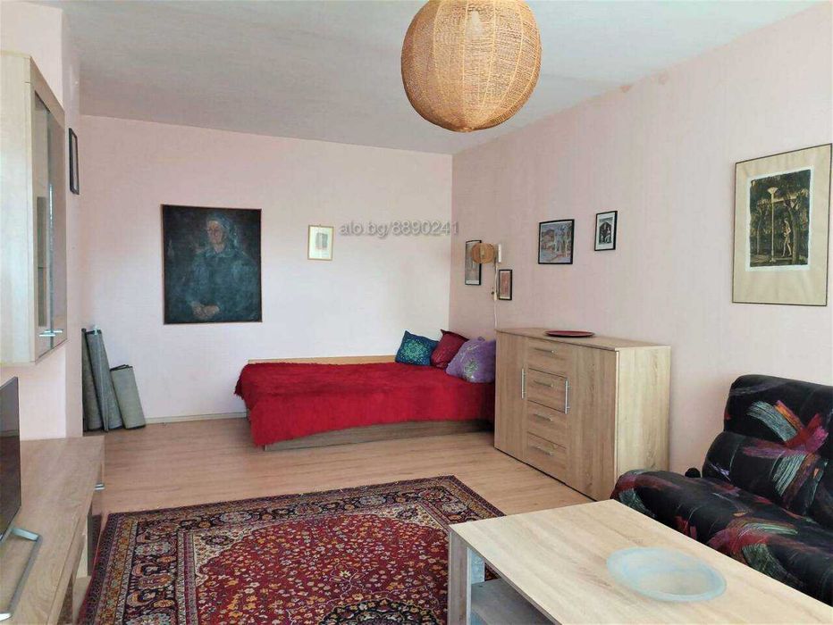 Дава се под наем Двустаен апартамент в Бургас, Изгрев - 65 кв.м за 397.8 € - Снимка #2