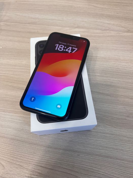 Продам iPhone 11 128 ГБ айфон 11