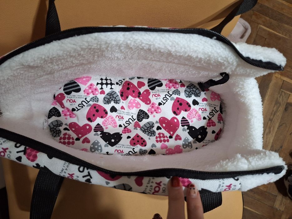 Чанта за кучета и котки