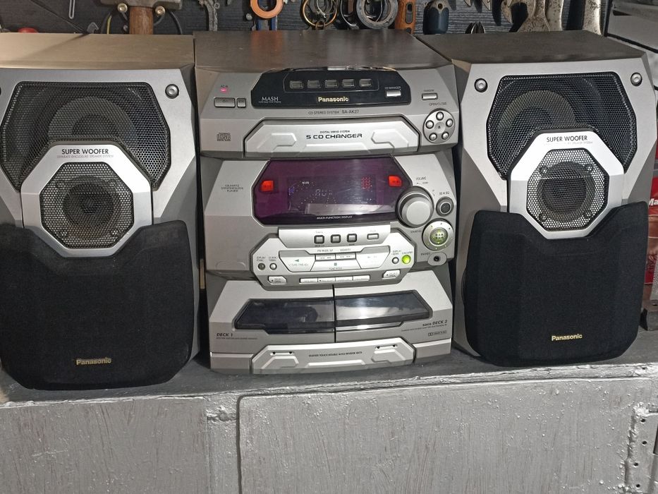 Музыкальный центр