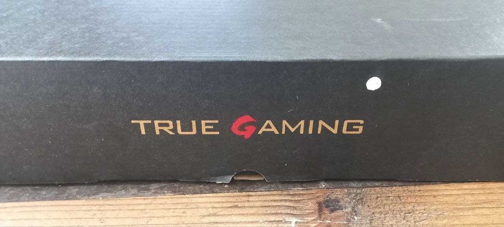 Геймърски лаптоп MSI