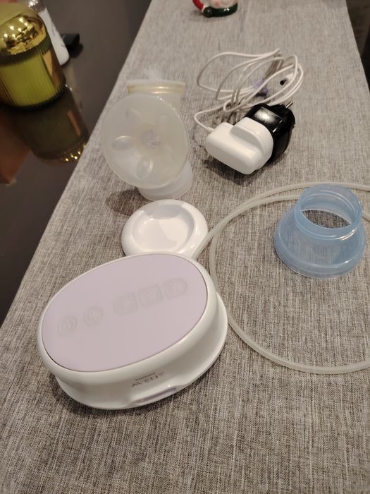 Philips Avent Електрическа помпа за кърма Comfort + подарък