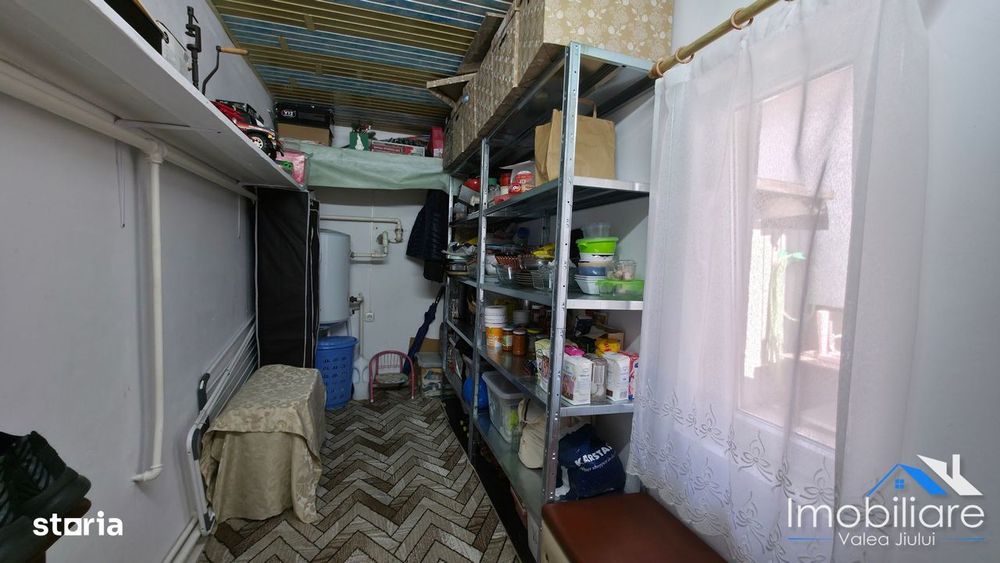 Casa 4 camere - Lupeni | Zona centrala | Aproape de statiunea Straja
