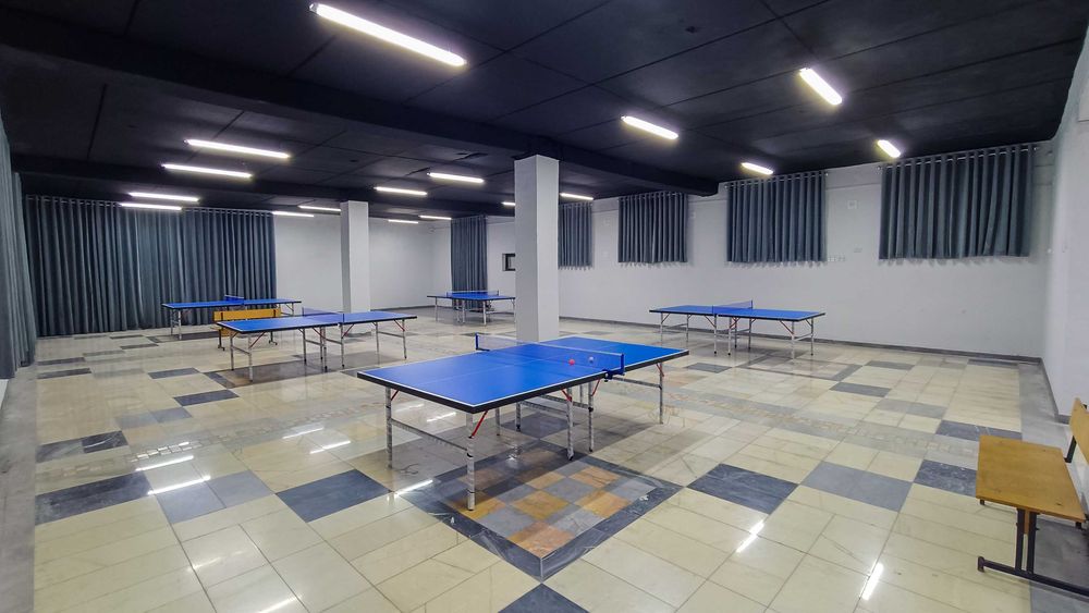 Stol tennisi sotiladi