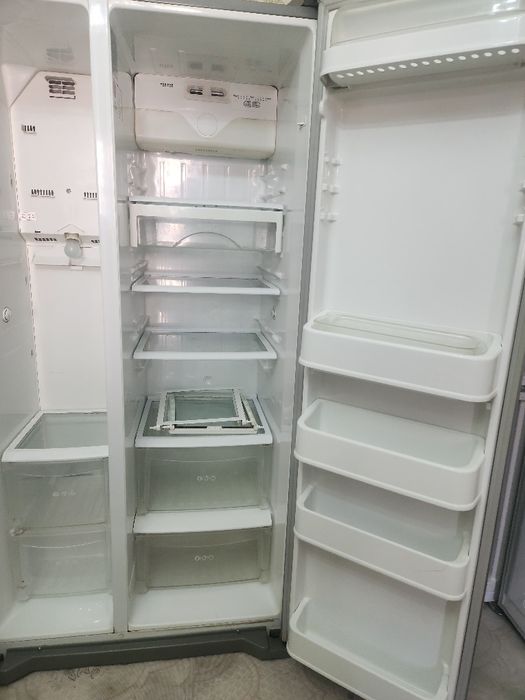 Продам холодильник LG
