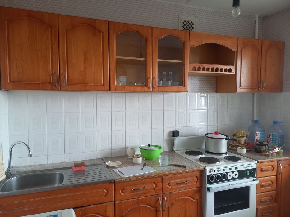 Натуральное дерево/Кухонный гарнитур