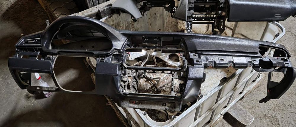 Табло BMW 5GT F07