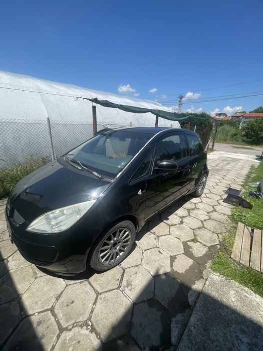 Продавам мицубиши