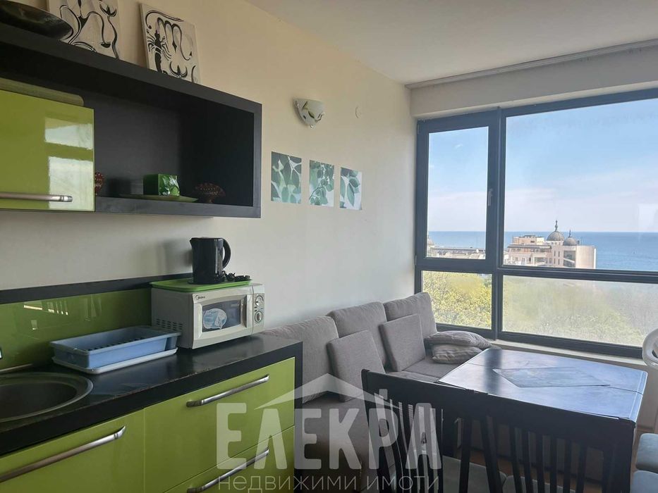 Продава се Тристаен апартамент в к.к. Златни пясъци - 91 кв.м за 701 €/кв.м - Снимка #8