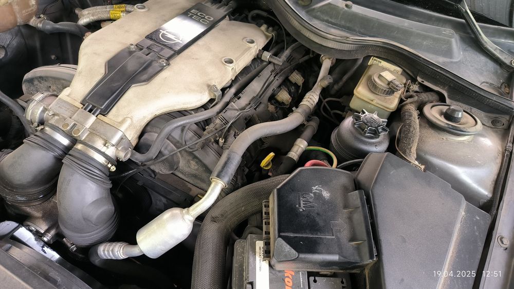 OPEL OMEGA B 2.6, 2003 г.в