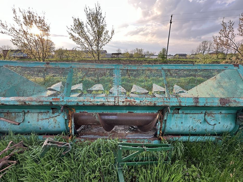Rips Heder 6F Masă floare porumb in stare originală de fabrică, Ferodouri NOI, Dropia Sema 110 140 140 MLI C12 C14 Claas New Holland Laverda