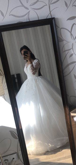 Свадебное платье