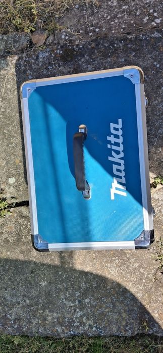 Алуминиеви куфари Макита и сак