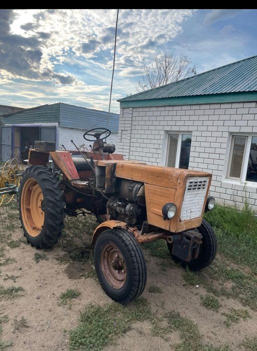 Продам срочно т-25 в хорошем состоянии