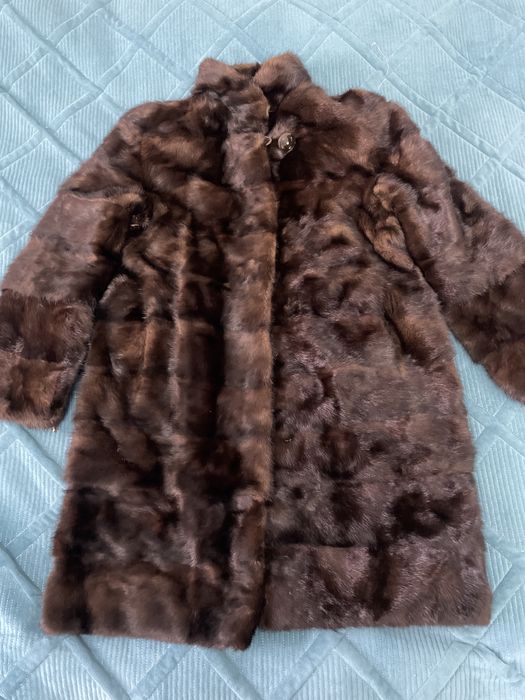 Продам б/у норковую шубу