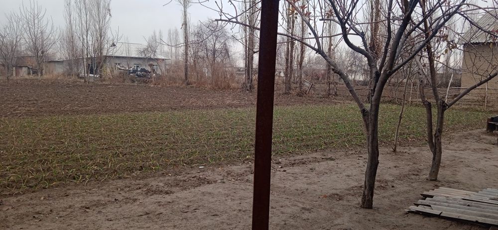 Uy sotiladi hamma hujjatlari bor