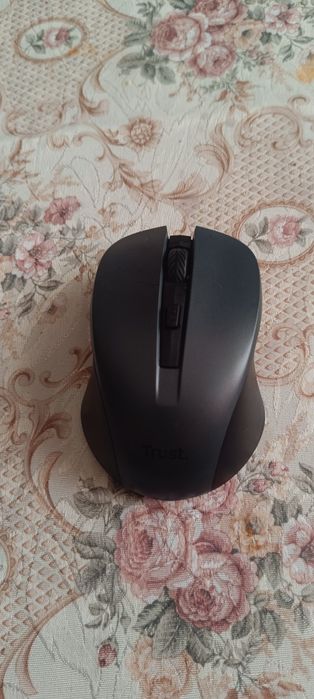 Офис аксесоари , клавиатура и мишка