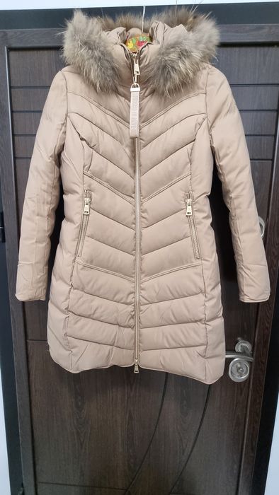 Зимно дамско яке с качулка