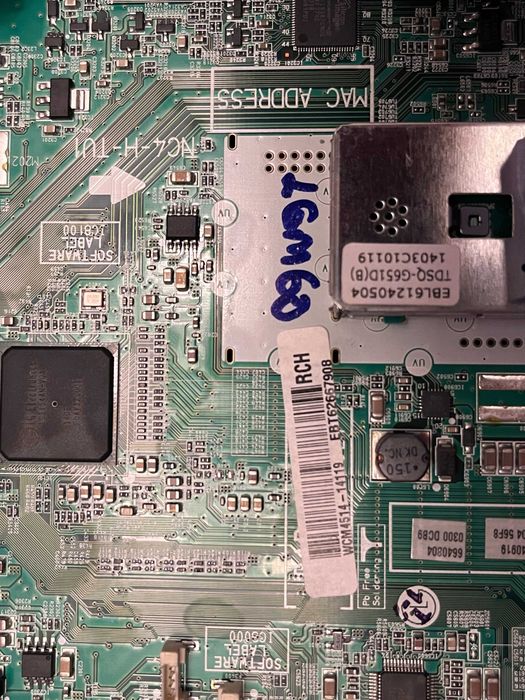 Основна управляваща платка за телевизор LG модел 55EA970V. Каталожен номер на платката - EBT 62667908